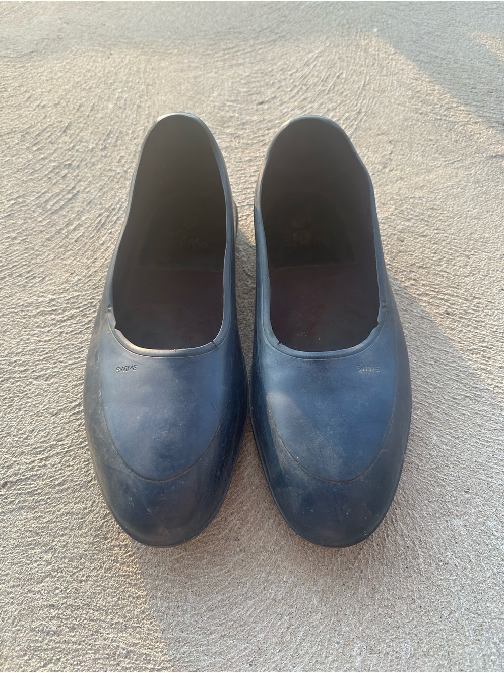 SWIMS Navy Overshoes Waterproof Rubber Shoe Covers L